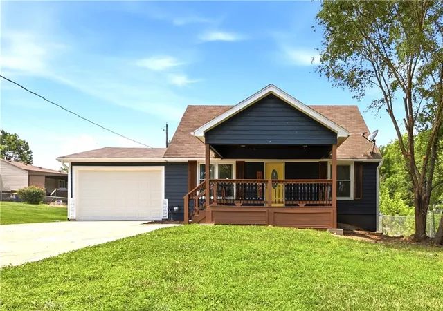 Photo 1 of Single family home for sale at 8848 Lane Ave, Kansas City, MO 64138 | MLS# 2627128 | Listing updated on 2026-08-31
