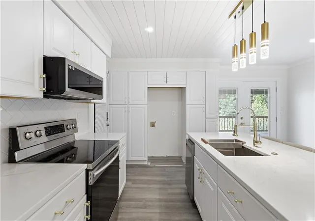 Photo 1 of Sale Pending at 8848 Lane Ave, Kansas City, MO 64138 | MLS# 2627128 | Listing updated on 2026-10-06