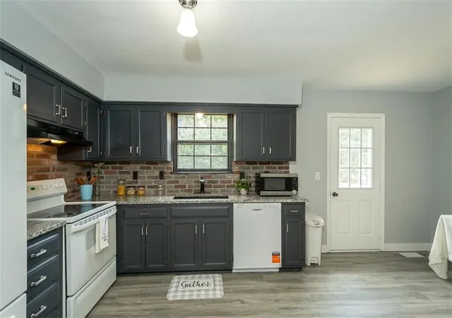 Homes for sale in Merriam, KS | 9685 W 61St St, Merriam, KS 66203 | MLS# 2627144