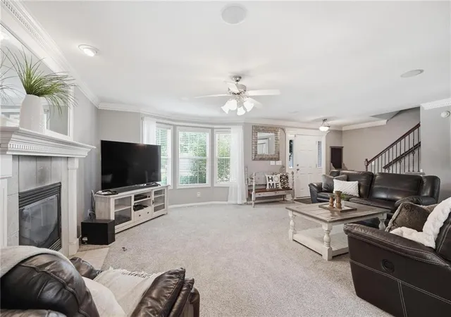 Photo 4 of Single family home for sale at 10926 N Holly St, Kansas City, MO 64155 | MLS# 2627148 | Listing updated on 2026-09-05