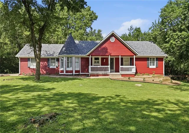 Homes for sale in Peculiar, MO | 24512 Shaddow Ct, Peculiar, MO 64078 | MLS# 2627155