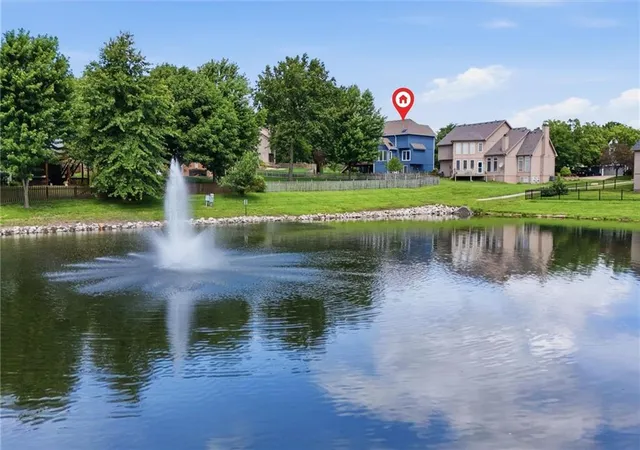 Photo 5 of Sale Pending at 5627 NW 81st Terrace, Kansas City, MO 64151 | MLS# 2627165 | Listing updated on 2026-08-15