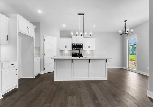 Photo 4 of Single family home for sale at 11123 N Bristol Ave, Kansas City, MO 64156 | MLS# 2627218 | Listing updated on 2026-09-22