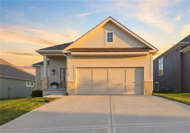 2nd image of 11229 Brome Dr, Liberty, MO 64068 | MLS# 2627223