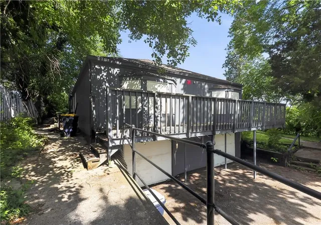 Photo 3 of Single family home for sale at 8155 Holmes Rd, Kansas City, MO 64131 | MLS# 2627226 | Listing updated on 2026-09-04