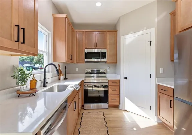 Photo 3 of Single family home for sale at 8012 E 130th Street, Grandview, MO 64030 | MLS# 2627231 | Listing updated on 2026-10-07