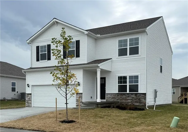 Photo 2 of Single family home for sale at 714 Solstice Cir, Belton, MO 64012 | MLS# 2627244 | Listing updated on 2026-10-03