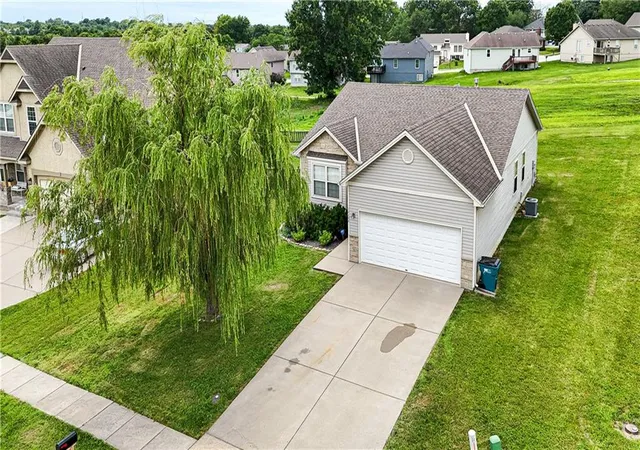 Homes for sale in Grandview, MO | 14404 Eastern Ct, Grandview, MO 64030 | MLS# 2627248