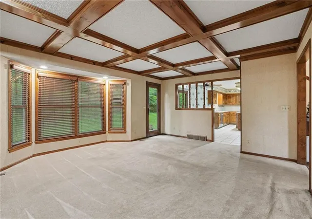 Photo 4 of Single family home for sale at 109 NW 44th Street, Kansas City, MO 64116 | MLS# 2627254 | Listing updated on 2026-07-02