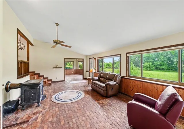 Homes for sale in Lawrence, KS | 18793 21st St, Lawrence, KS 66044 | MLS# 2627289