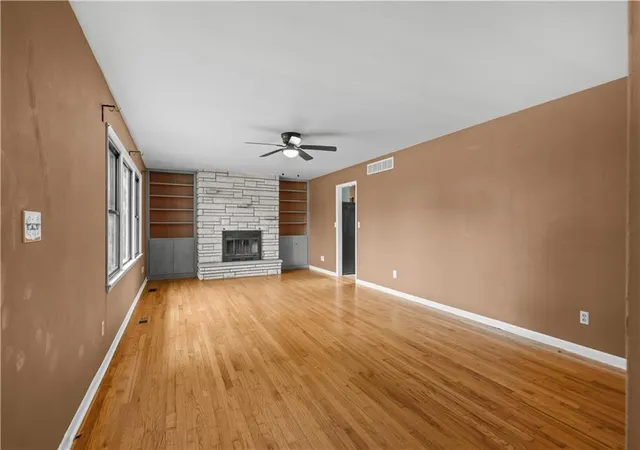 2nd image of 17029 Springdale Rd, Leavenworth, KS 66048 | MLS# 2627303
