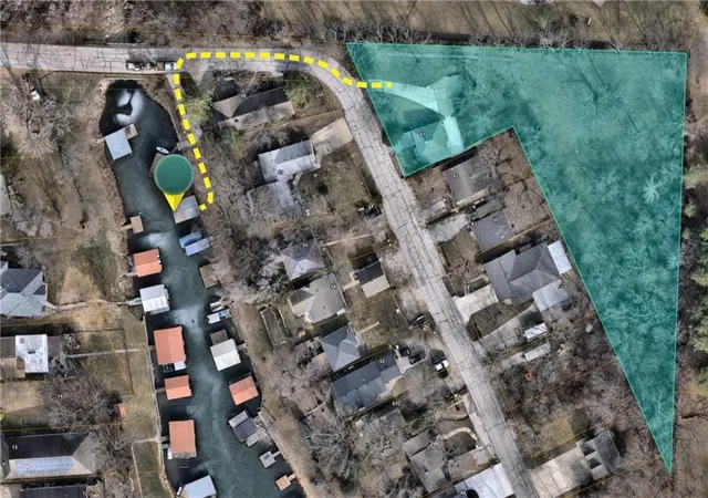 33rd image of 61 H St, Lake Lotawana, MO 64086 | MLS# 2627350