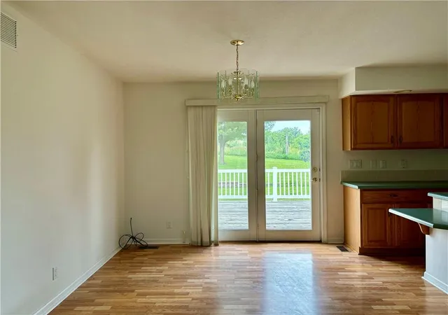Photo 5 of Single family home for sale at 14471 Highway 71, Savannah, MO 64485 | MLS# 2627353 | Listing updated on 2026-08-25