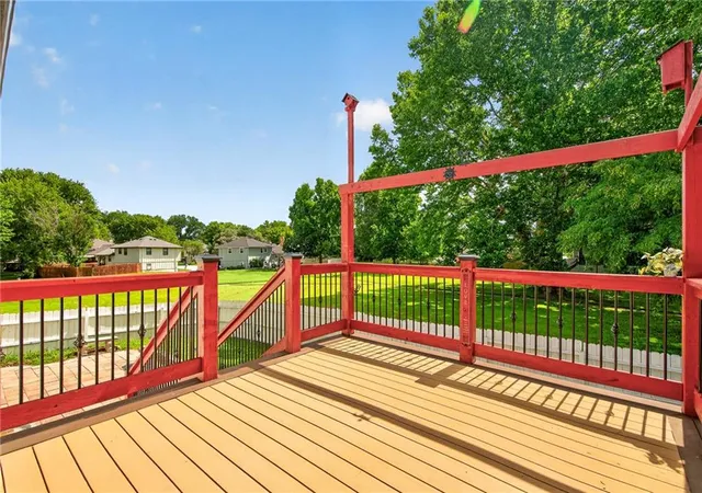29th image of 719 S 6th St, Edwardsville, KS 66111 | MLS# 2627360