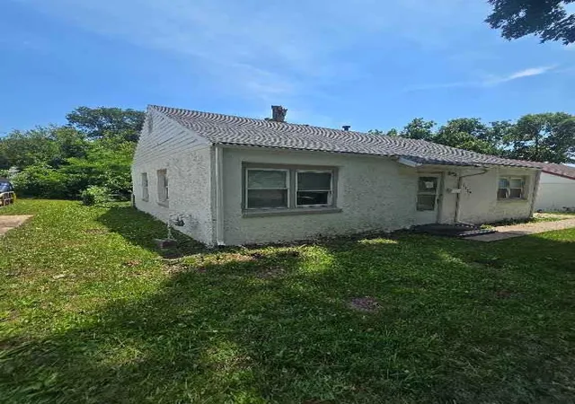 17th image of 7229 Agnes Ave, Kansas City, MO 64132 | MLS# 2627371