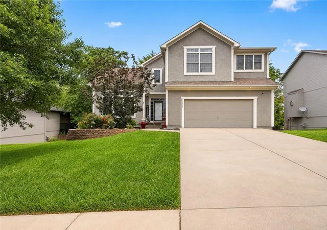 Photo 1 of Single family home for sale at 11020 Augusta Dr, Kansas City, KS 66109 | MLS# 2627374 | Listing updated on 2026-08-30