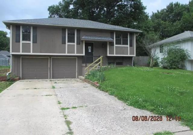Homes for sale in Buckner, MO | 504 Alfalfa Ln, Buckner, MO 64016 | MLS# 2627385