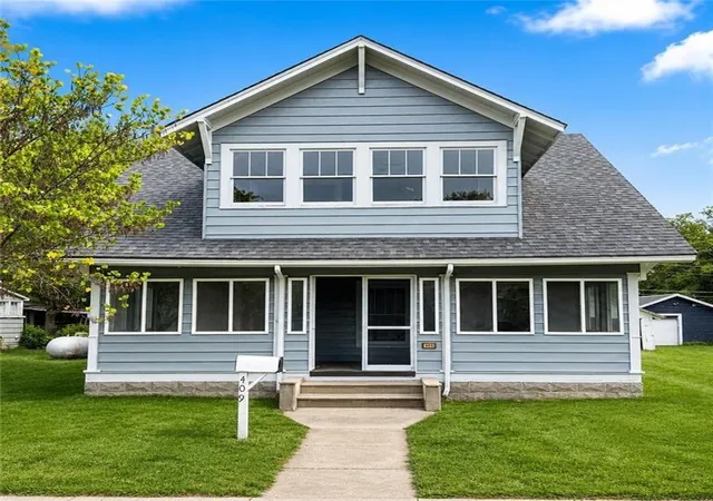 Homes for sale in Appleton City, MO | 409 W Miller St, Appleton City, MO 64724 | MLS# 2627395