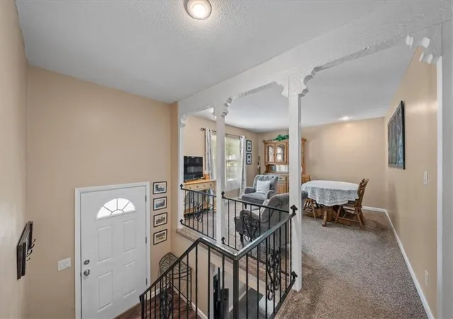 image of 14213 W 94th St, Lenexa, KS 66215 | MLS# 2627413
