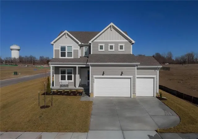 Photo 1 of Sale Pending at 8923 Sw 6th Street, Blue Springs, MO 64064 | MLS# 2627415 | Listing updated on 2026-07-01