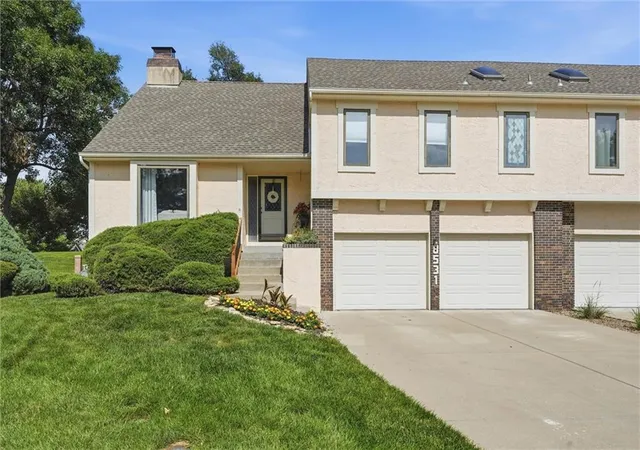 Homes for sale in Lenexa, KS | 8531 Long St, Lenexa, KS 66215 | MLS# 2627420