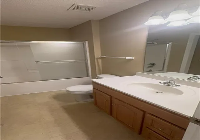5th image of 9021 Gala Dr, Lee's Summit, MO 64064 | MLS# 2627442