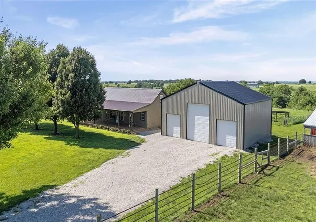 Homes for sale in Princeton, KS | 3761 Haskell Rd, Princeton, KS 66078 | MLS# 2627443