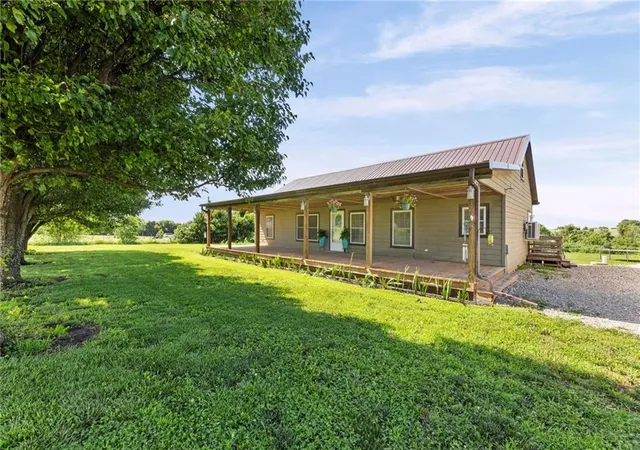 Homes for sale in Princeton, KS | 3761 Haskell Rd, Princeton, KS 66078 | MLS# 2627443