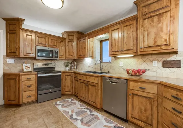 5th image of 33309 Taylor Rd, Drexel, MO 64742 | MLS# 2627492