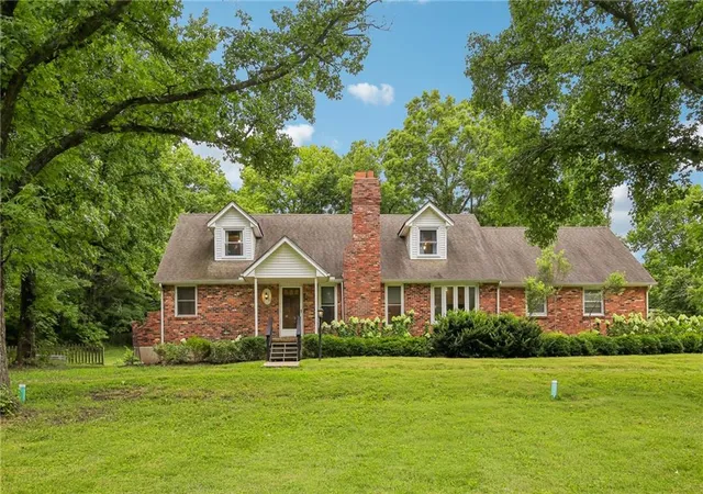 1st image of 21629 Green Rd, Leavenworth, KS 66048 | MLS# 2627494