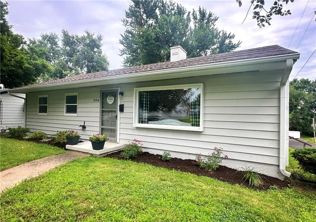 Homes for sale in Saint Joseph, MO | 3124 Midland St, Saint Joseph, MO 64501 | MLS# 2627522