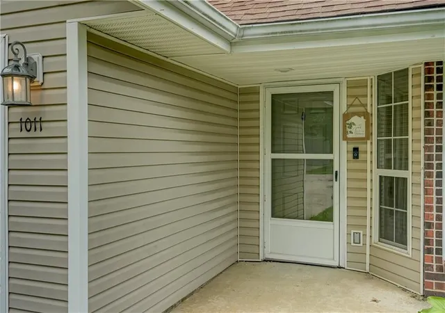 Homes for sale in Warrensburg, MO | 1011 Fox Run Dr, Warrensburg, MO 64093 | MLS# 2627534