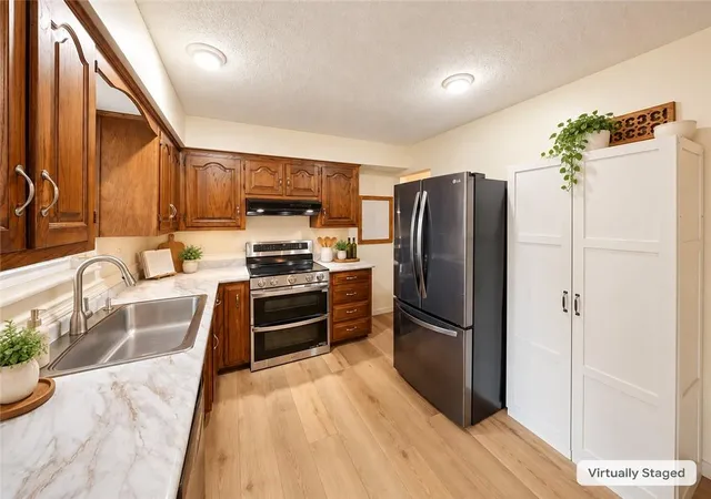 Photo 3 of Sale Pending at 14215 W 94th Terrace, Lenexa, KS 66215 | MLS# 2627562 | Listing updated on 2026-10-13
