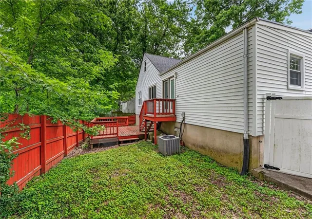 32nd image of 11602 E 37th St S, Independence, MO 64052 | MLS# 2627597