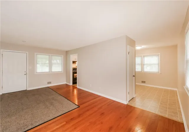 Photo 3 of Sale Pending at 11016 E 51st Street, Kansas City, MO 64133 | MLS# 2627611 | Listing updated on 2026-09-03