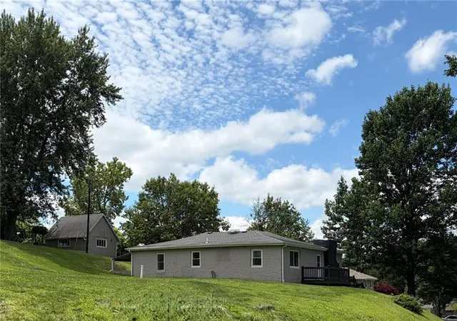 1st image of 508 Benton Dr, St Joseph, MO 64504 | MLS# 2627617