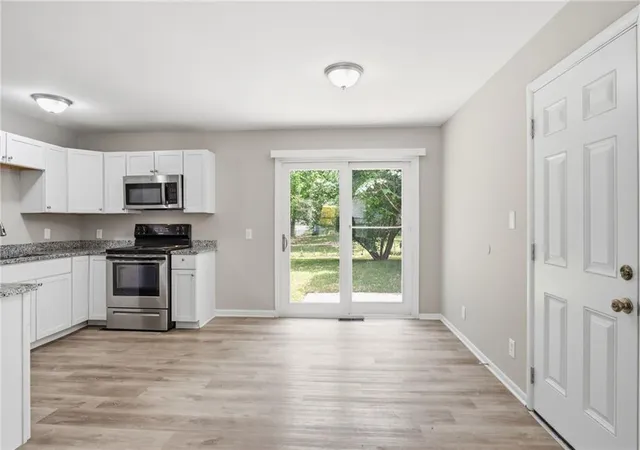 Photo 4 of Single family home for sale at 11215 Herrick Ave, Kansas City, MO 64134 | MLS# 2627620 | Listing updated on 2026-08-12