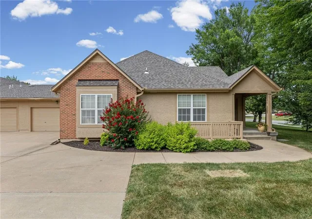 1st image of 15171 S Symphony Dr #3002, Olathe, KS 66062 | MLS# 2627639