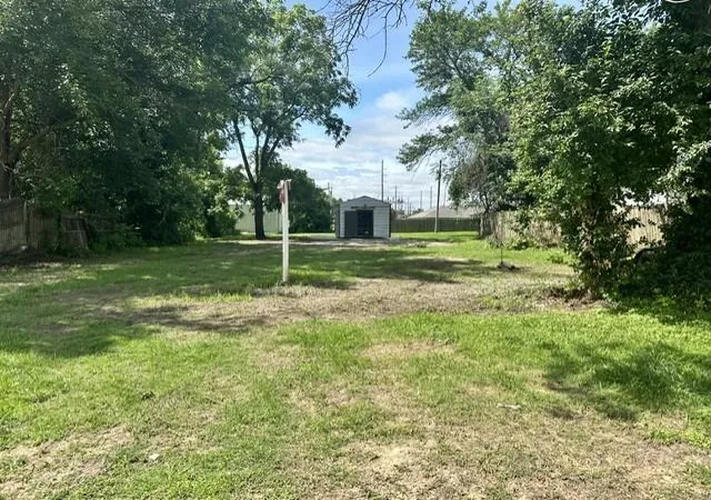 Homes for sale in Nevada, MO | 1329 W Allison St, Nevada, MO 64772 | MLS# 2627641