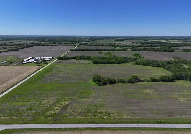 5th image of Tract #4 E 307Th St, Harrisonville, MO 64701 | MLS# 2627653