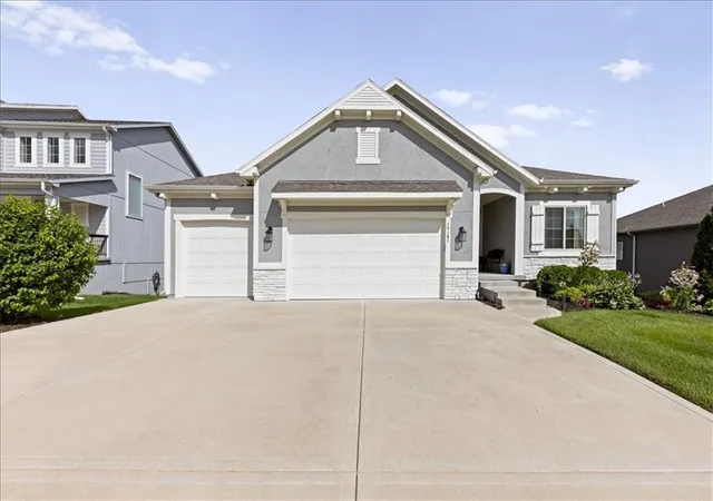 1st image of 18161 Hauser St, Overland Park, KS 66013 | MLS# 2627693