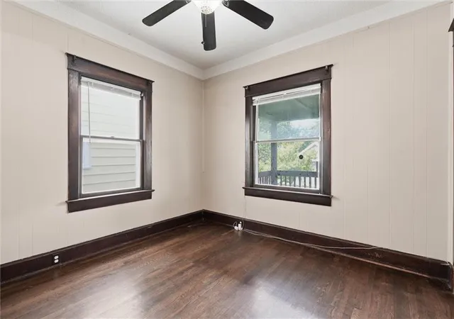 Homes for sale in Kansas City, KS | 59 S 17Th St, Kansas City, KS 66102 | MLS# 2627696