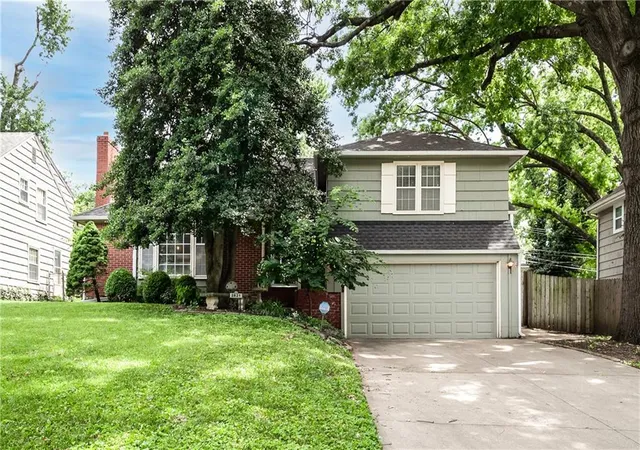 Homes for sale in Prairie Village, KS | 2821 W 73Rd St, Prairie Village, KS 66208 | MLS# 2627705