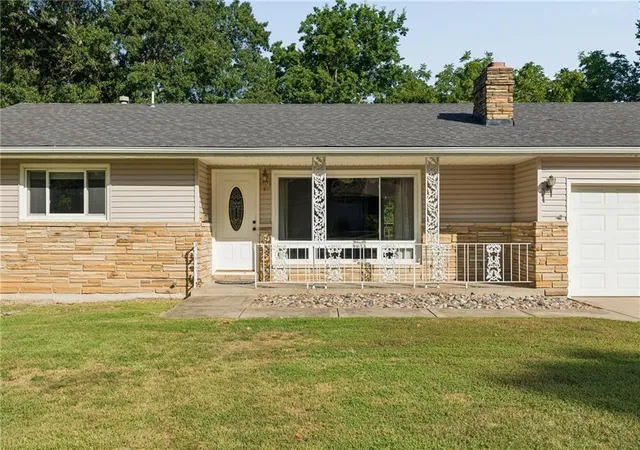 4th image of 6826 N Baltimore Ave Ave, Gladstone, MO 64118 | MLS# 2627714