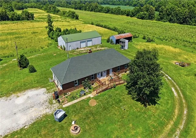 Homes for sale in Odessa, MO | 4457 Gillen Rd, Odessa, MO 64076 | MLS# 2627726