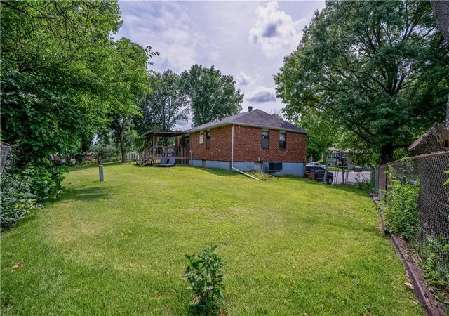 Homes for sale in Blue Springs, MO | 804 Nw Arlington Pl, Blue Springs, MO 64015 | MLS# 2627769