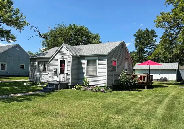 Homes for sale in El Dorado Springs, MO | 704 S Main St, El Dorado Springs, MO 64744 | MLS# 2627771