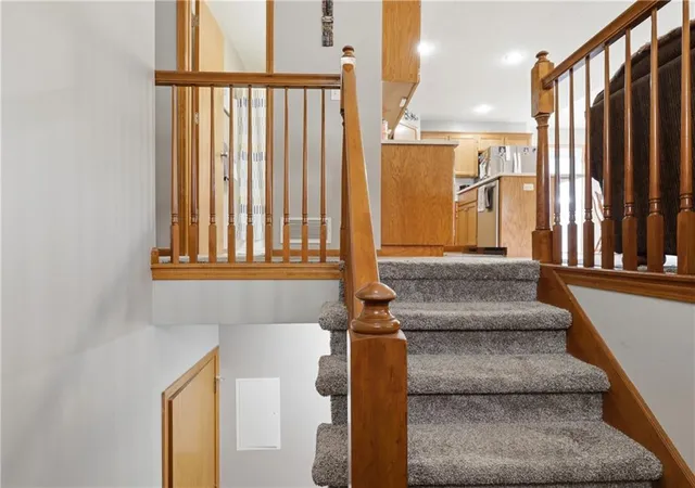2nd image of 431 Sw Joseph Ln, Grain Valley, MO 64029 | MLS# 2627780