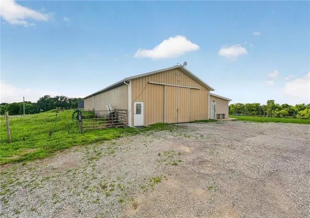 3rd image of 8300 Hwy 92 N/A, Platte City, MO 64079 | MLS# 2627800