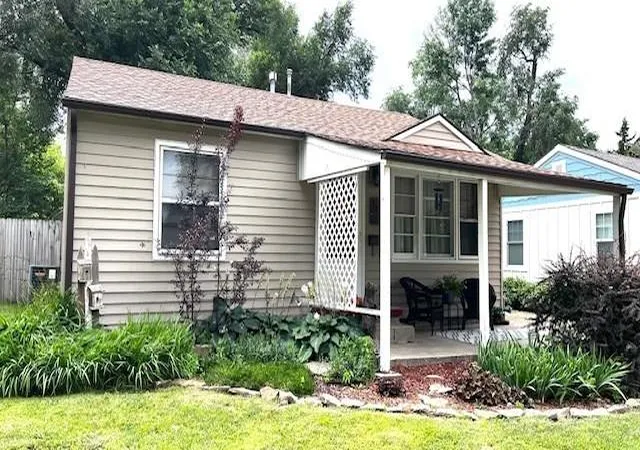 Homes for sale in Ottawa, KS | 1116 N Cedar St, Ottawa, KS 66067 | MLS# 2627836